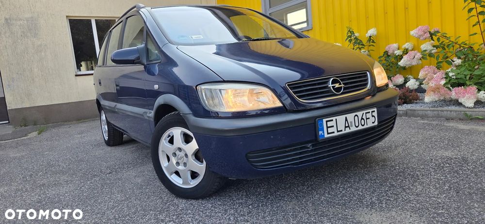 Opel Zafira 1.6 16V Elegance - 2