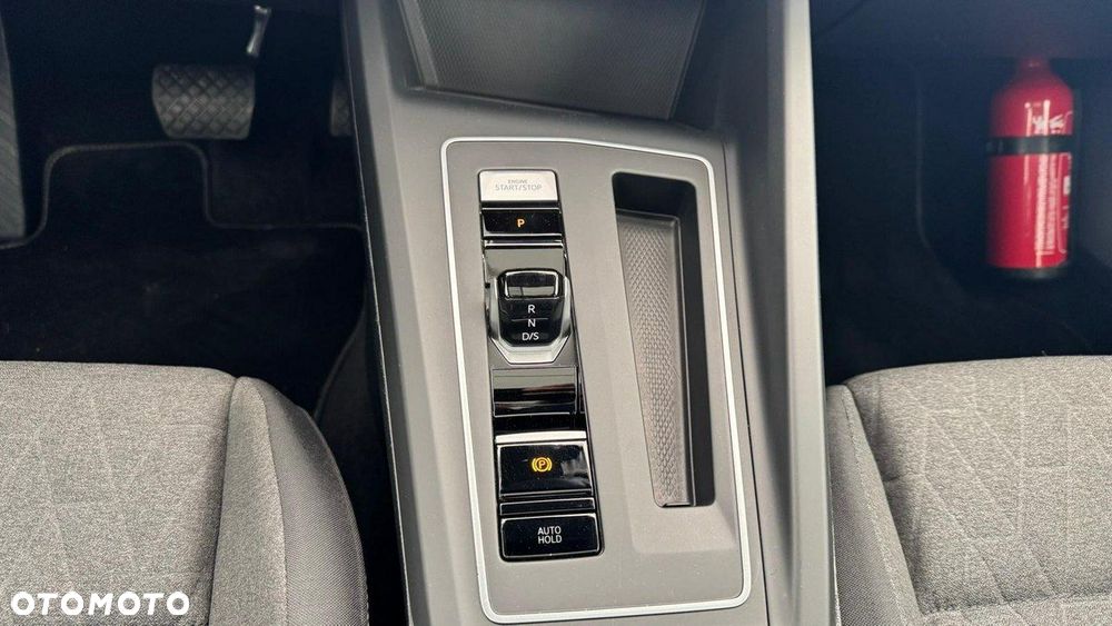 Volkswagen Golf Variant 1.5 eTSI mHEV Business DSG - 16