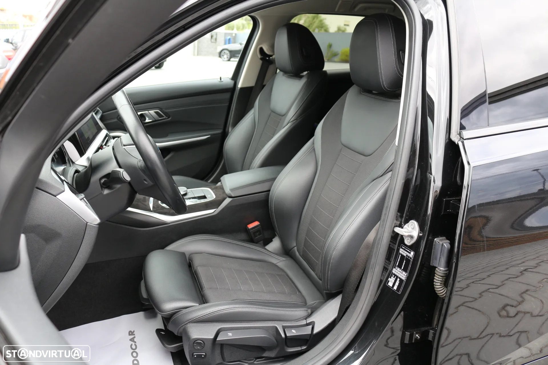BMW 320 d Touring Line Sport Auto - 21