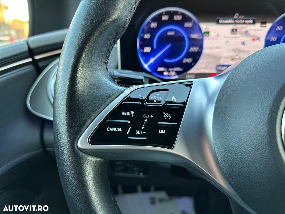 Mercedes-Benz EQE 300 Electric Art - 24