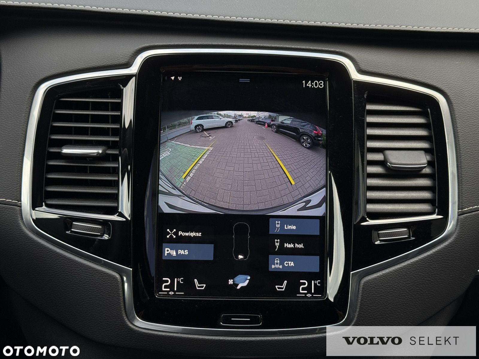 Volvo XC 90 - 22