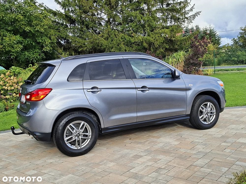 Mitsubishi ASX - 8