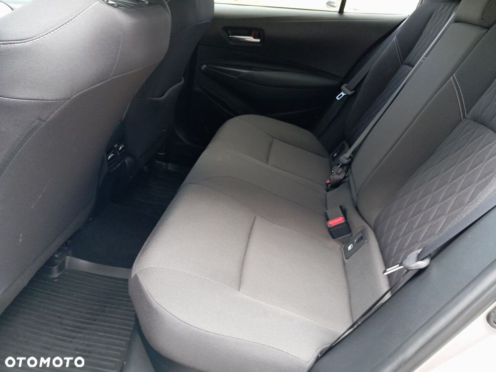 Toyota Corolla 1.8 Hybrid Comfort - 10