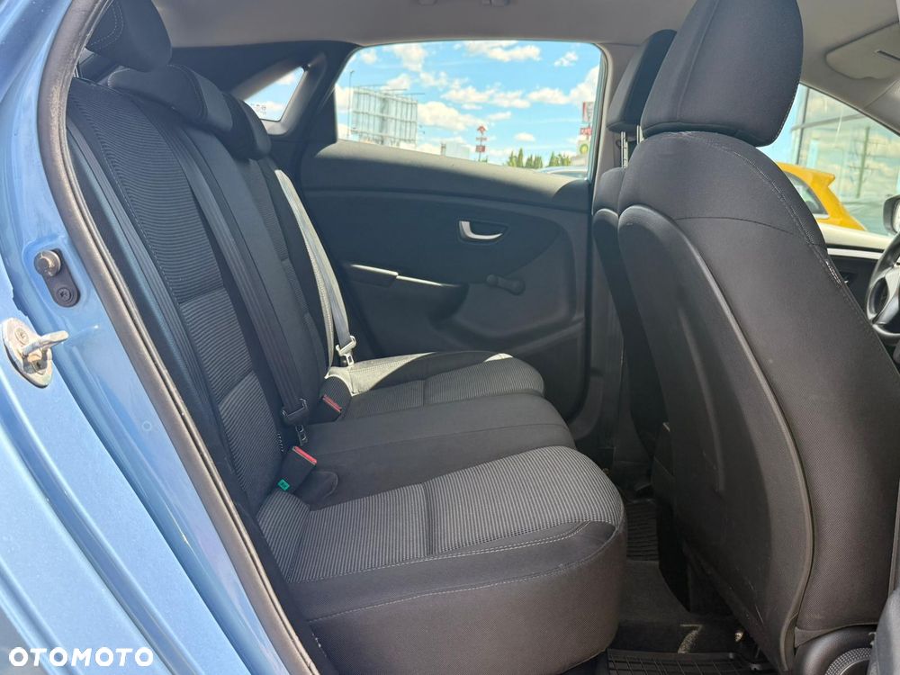 Hyundai i30 - 15