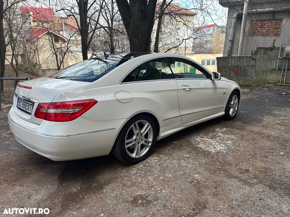 Mercedes-Benz E - 18