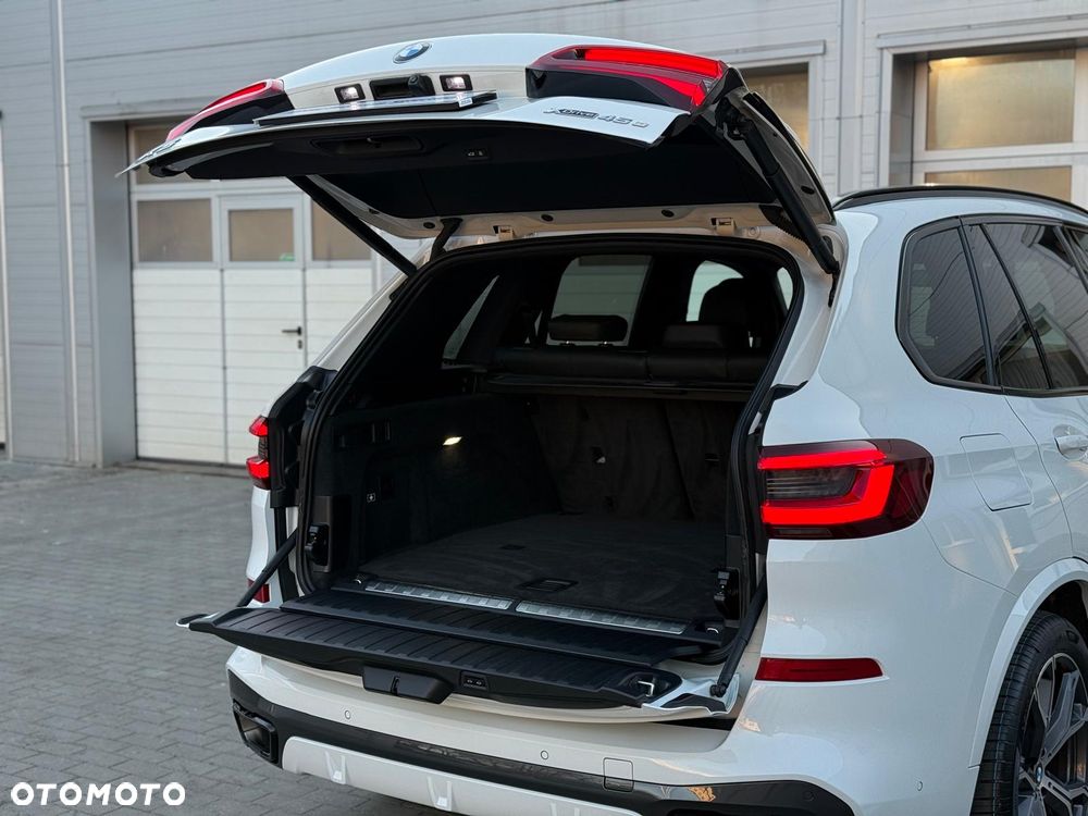 BMW X5 xDrive45e sport - 11
