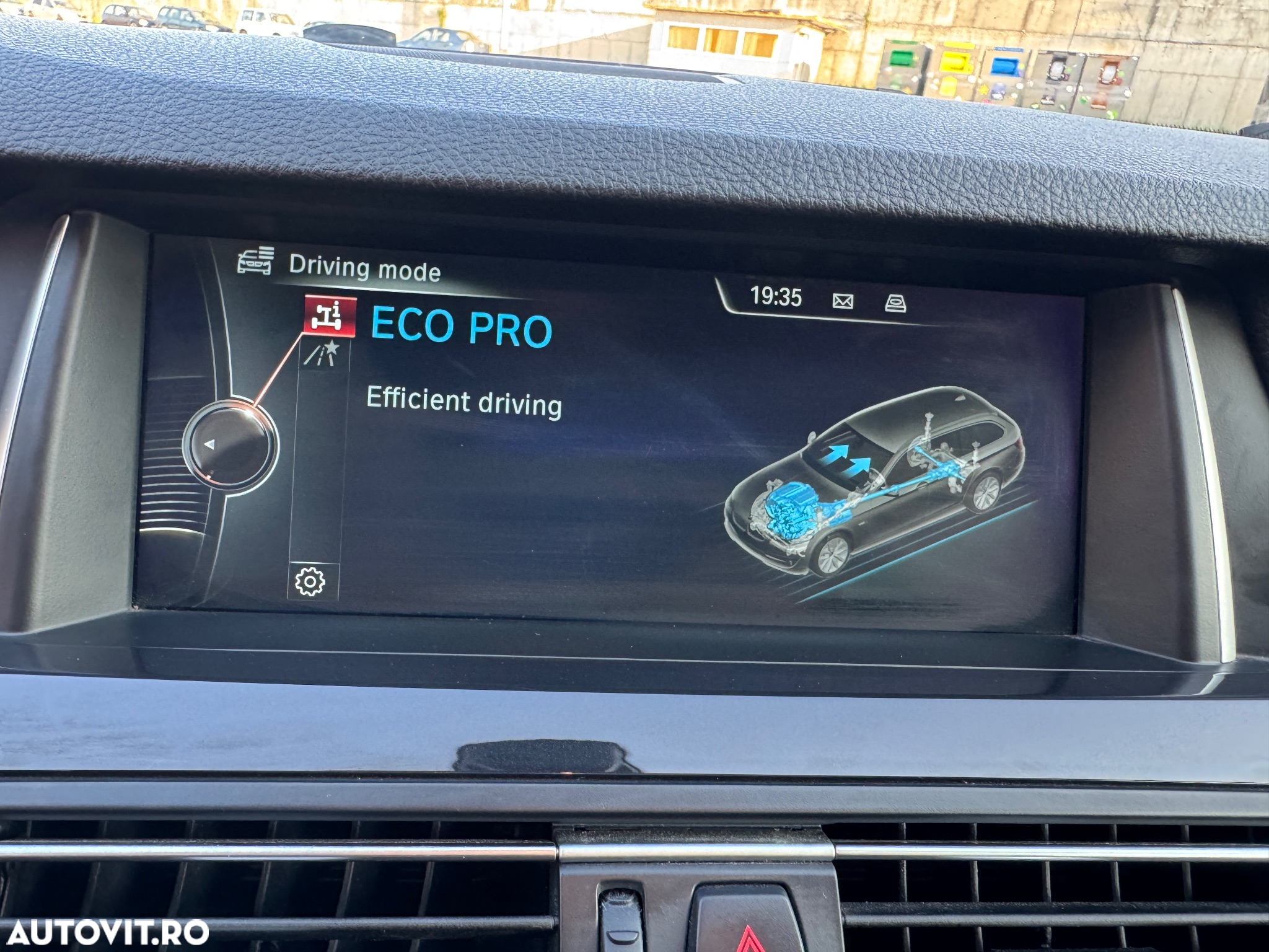 BMW Seria 5 525d Touring Aut. Luxury Line - 15