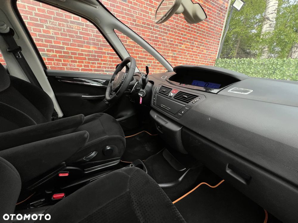 Citroën C4 Grand Picasso - 10