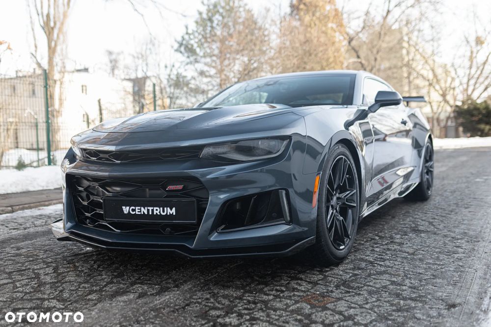 Chevrolet Camaro - 24