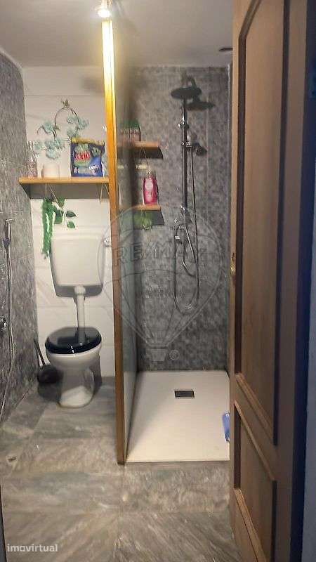 Moradia T1 para venda - Grande imagem: 2/7