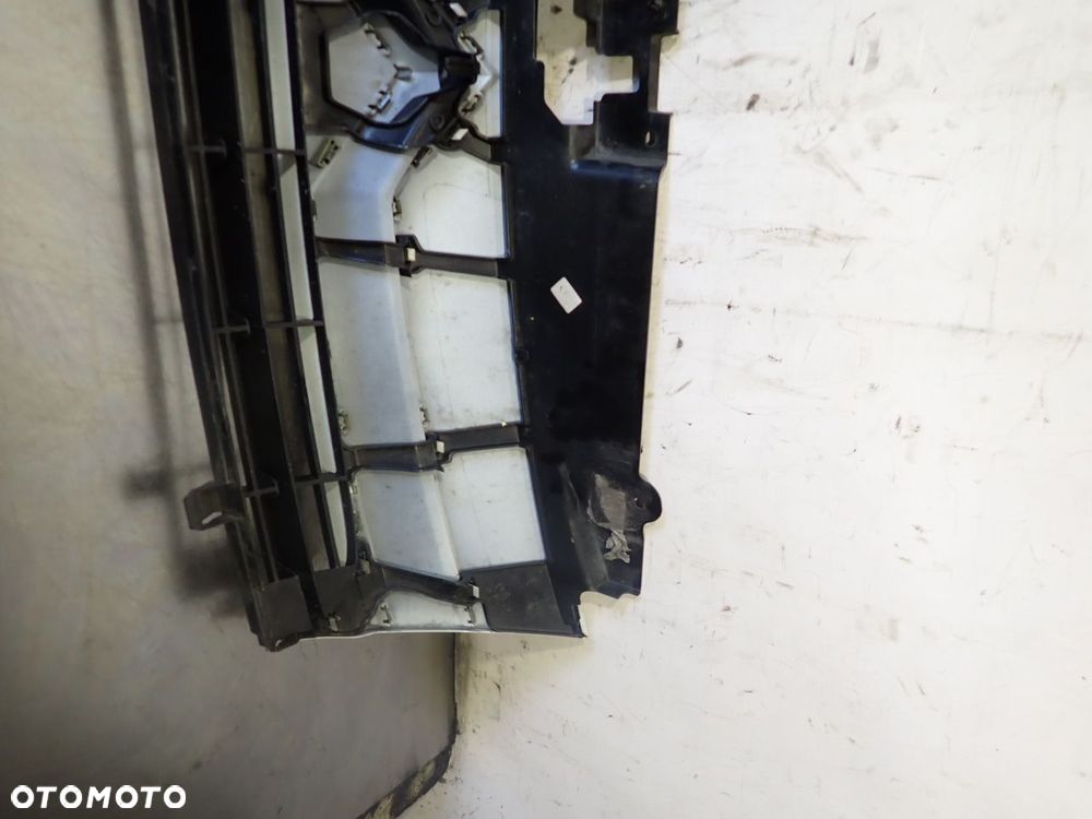 GRILL ATRAPA CITROEN JUMPY II - 6