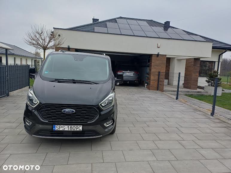 Ford Tourneo Custom 320 L1H1 VA Autm Titanium - 2