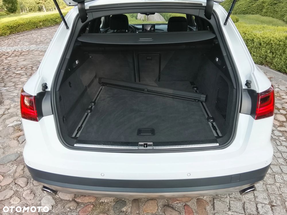 Audi A6 Allroad - 29