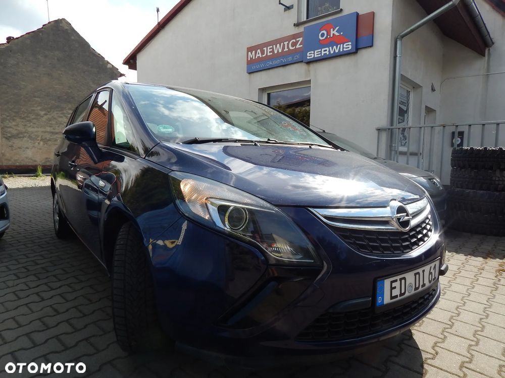 Opel Zafira - 1