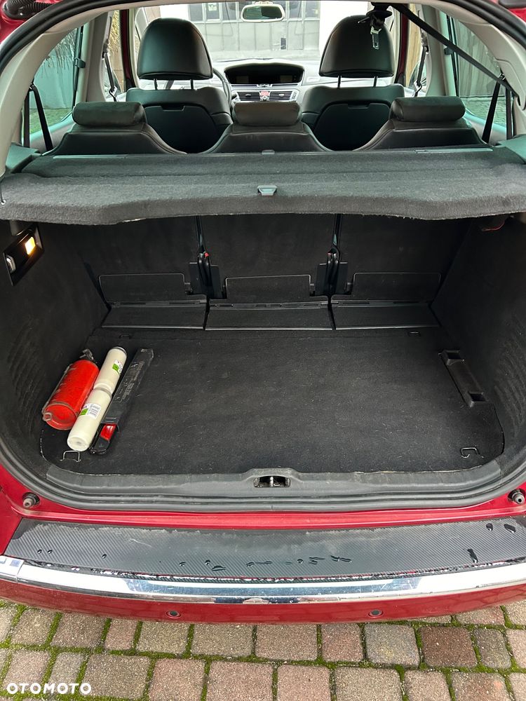 Citroën C4 Picasso 2.0 HDi FAP Exclusive - 16