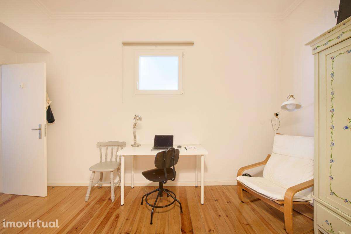 Quarto - localizado em Martim Moniz Lisbon - Grande imagem: 5/20