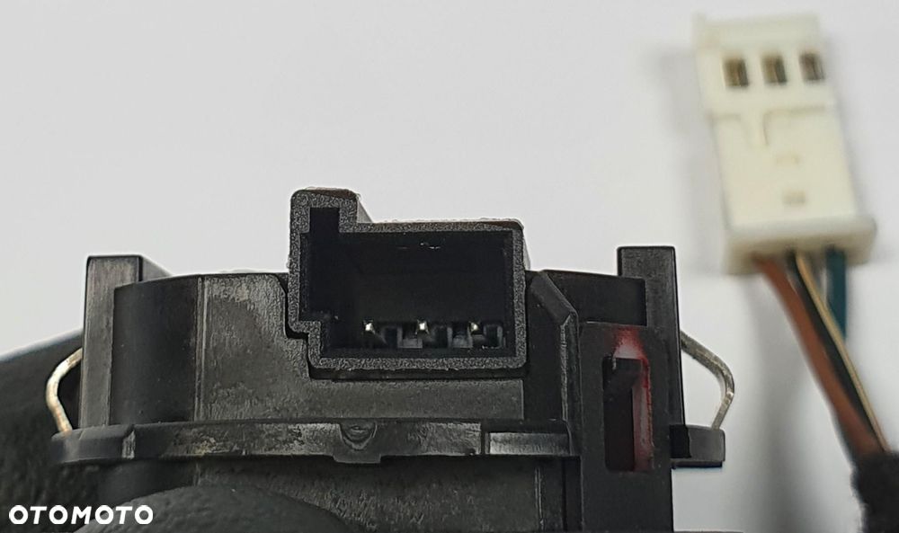 PRZYCISK ŚWIATEŁ AWARYJNYCH MINI COOPER R56 3422211 - 3