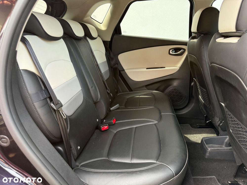 Renault Captur 1.2 Energy TCe Initiale Paris EDC - 24