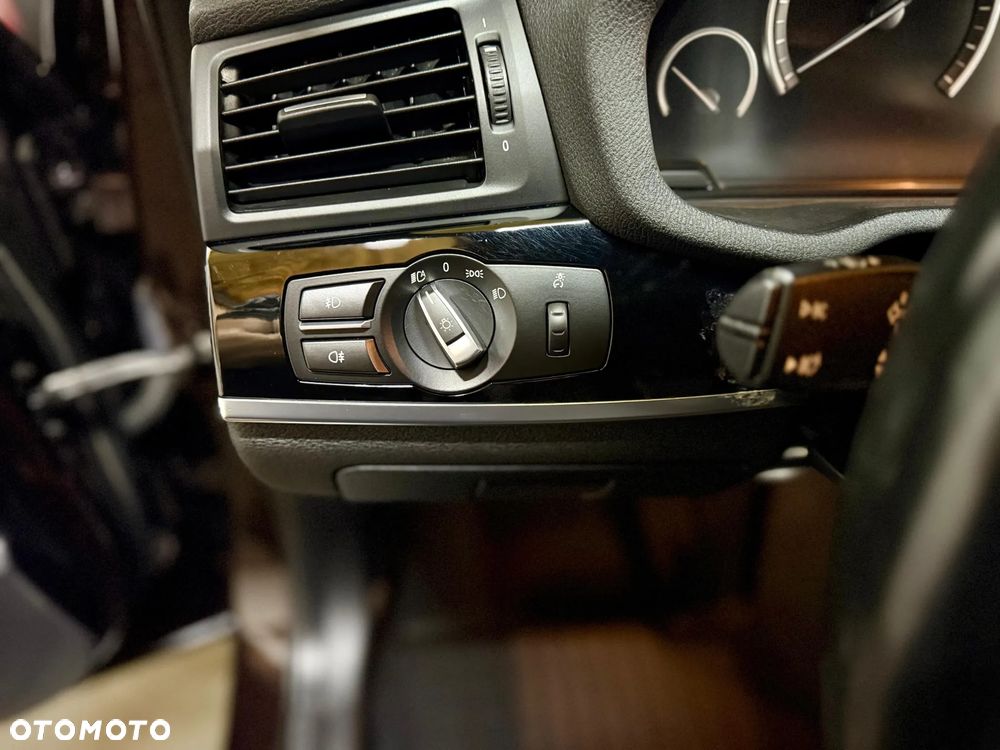 BMW X3 xDrive30d - 16