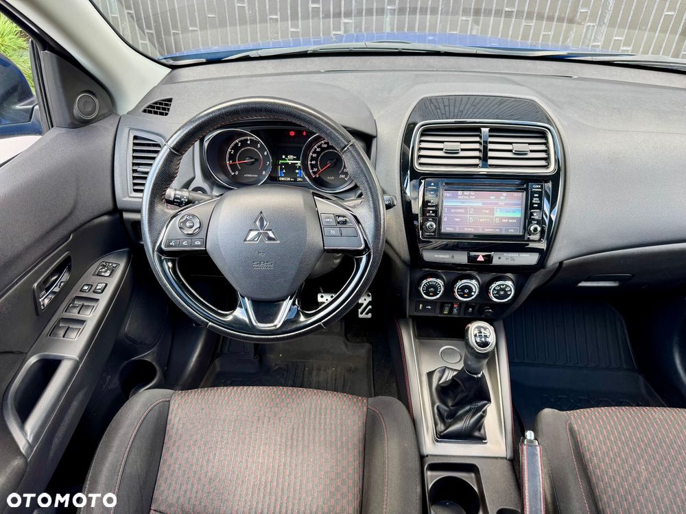 Mitsubishi ASX 1.6 Black Edition - 7