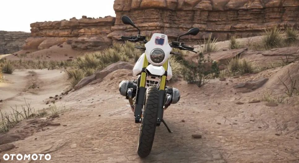 BMW R - 8