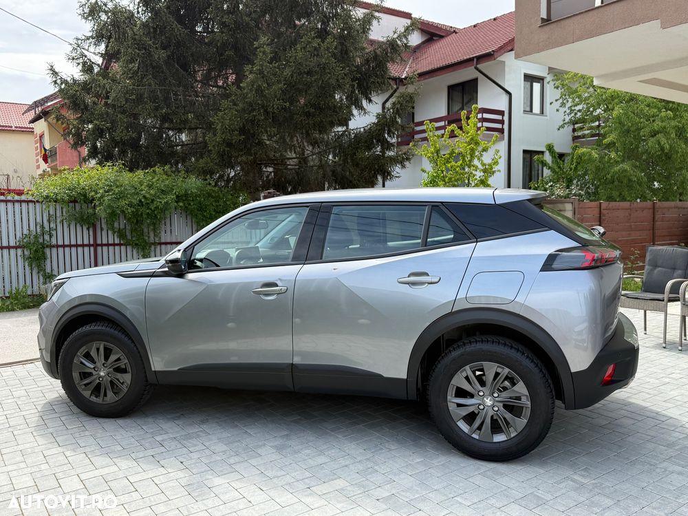 Peugeot 2008 1.2 PureTech Turbo S&S Active - 11