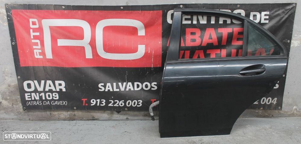 Porta de Trás do Lado Esquerdo Mercedes W204 - 1