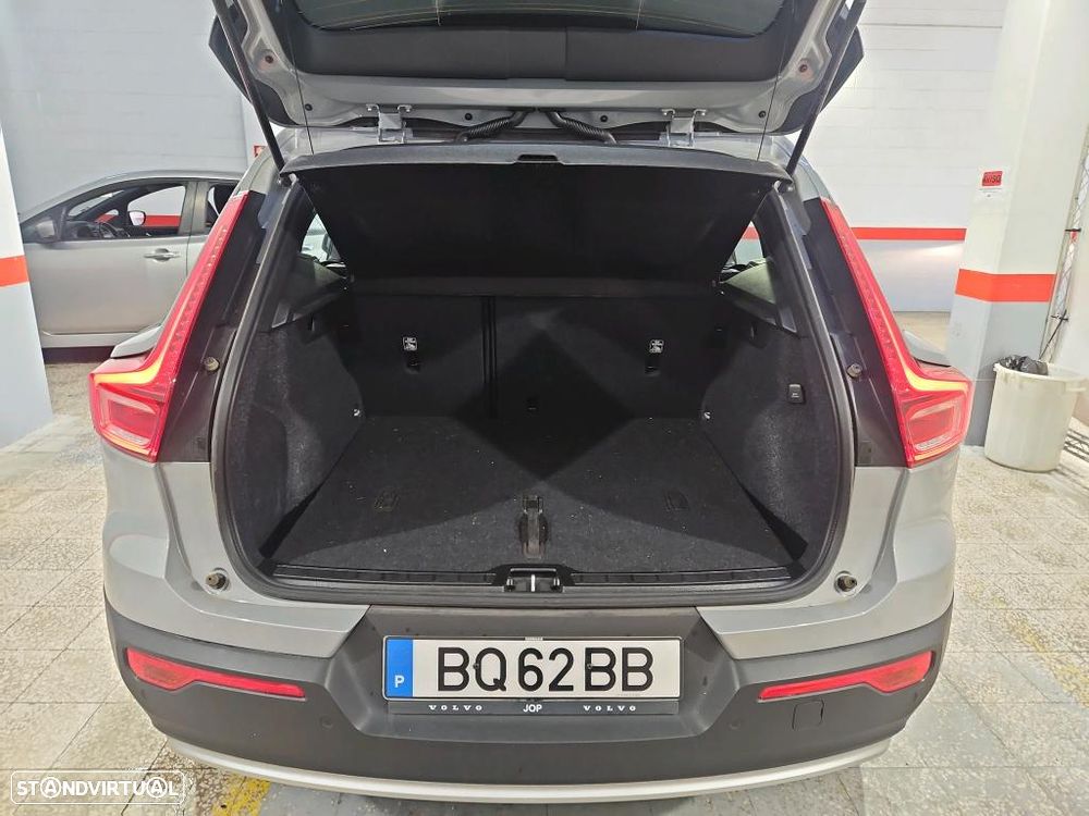 Volvo XC 40 2.0 B3 Essential - 10