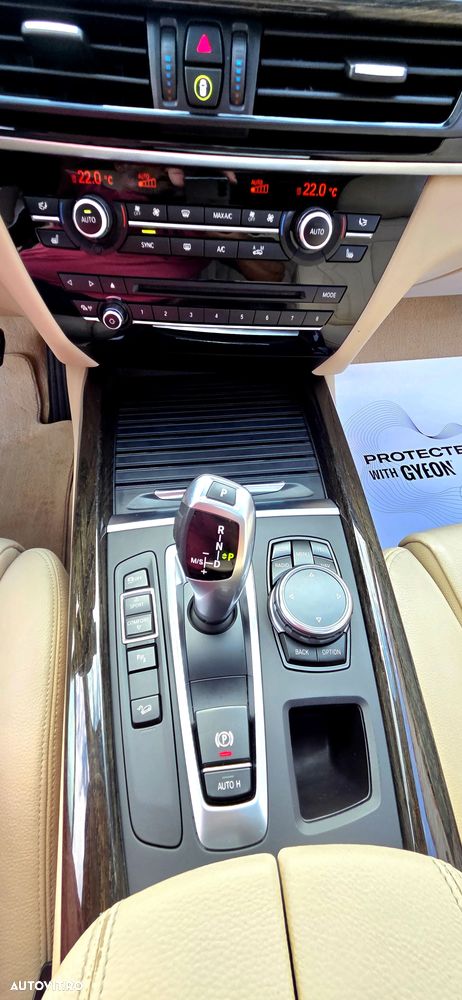 BMW X5 xDrive30d - 9