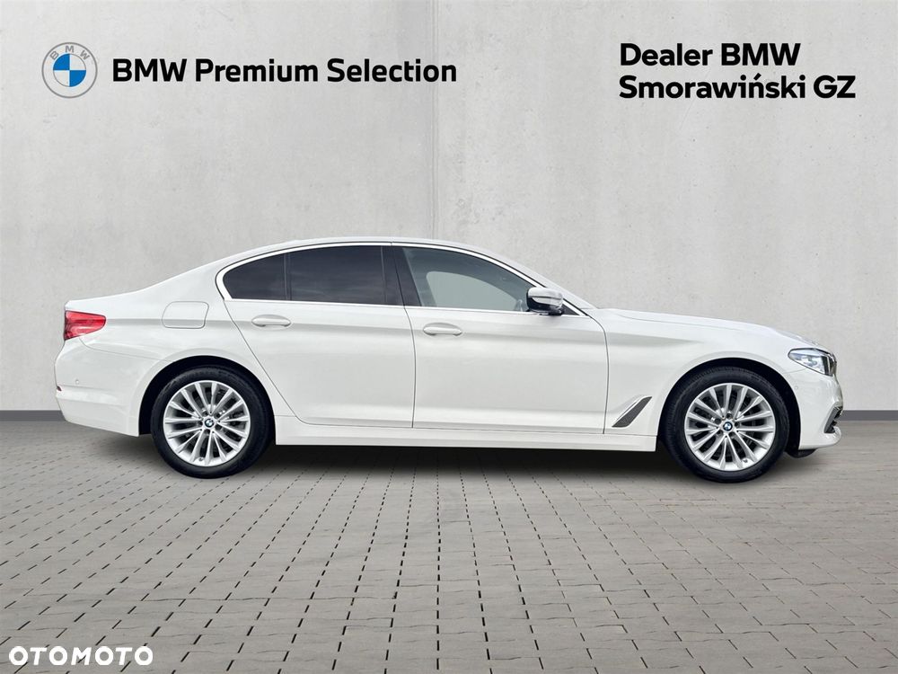 BMW Seria 5 518d - 23