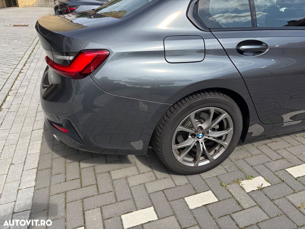 BMW Seria 3 - 21