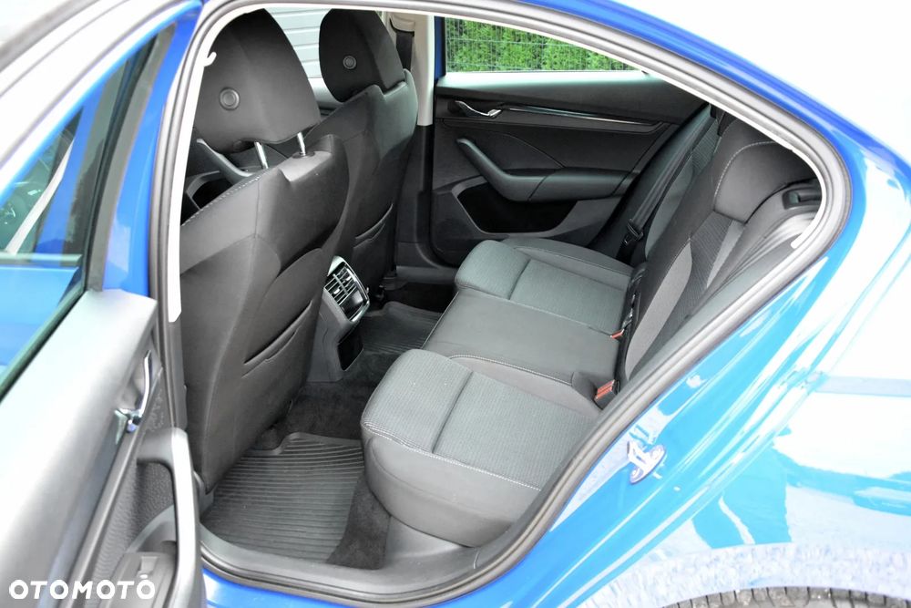 Skoda Octavia 1.0 TSI Ambition - 32