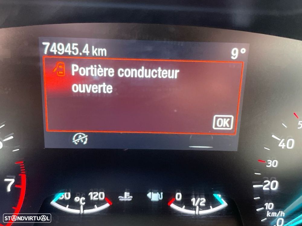 Ford Focus 1.0 EcoBoost MHEV ST-Line - 3