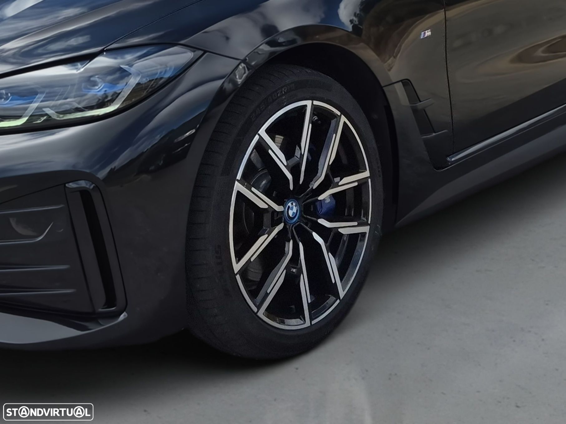 BMW i4 eDrive40 Pack Desportivo M - 4