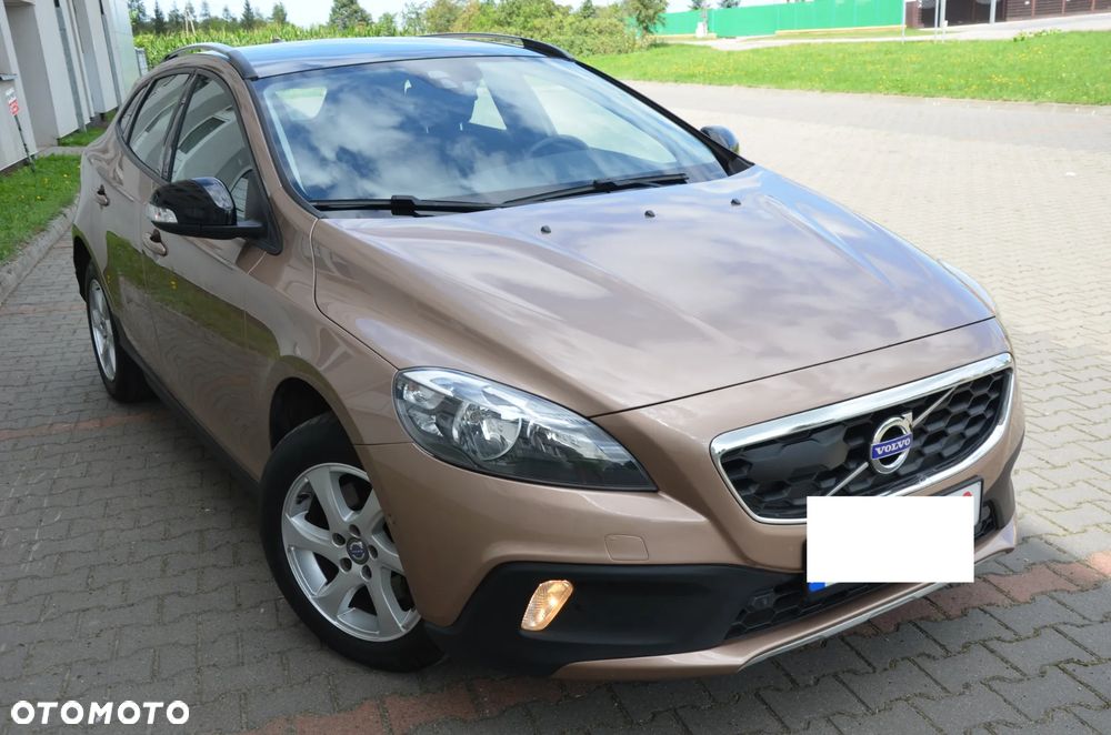 Volvo V40 Cross Country T4 Momentum - 1