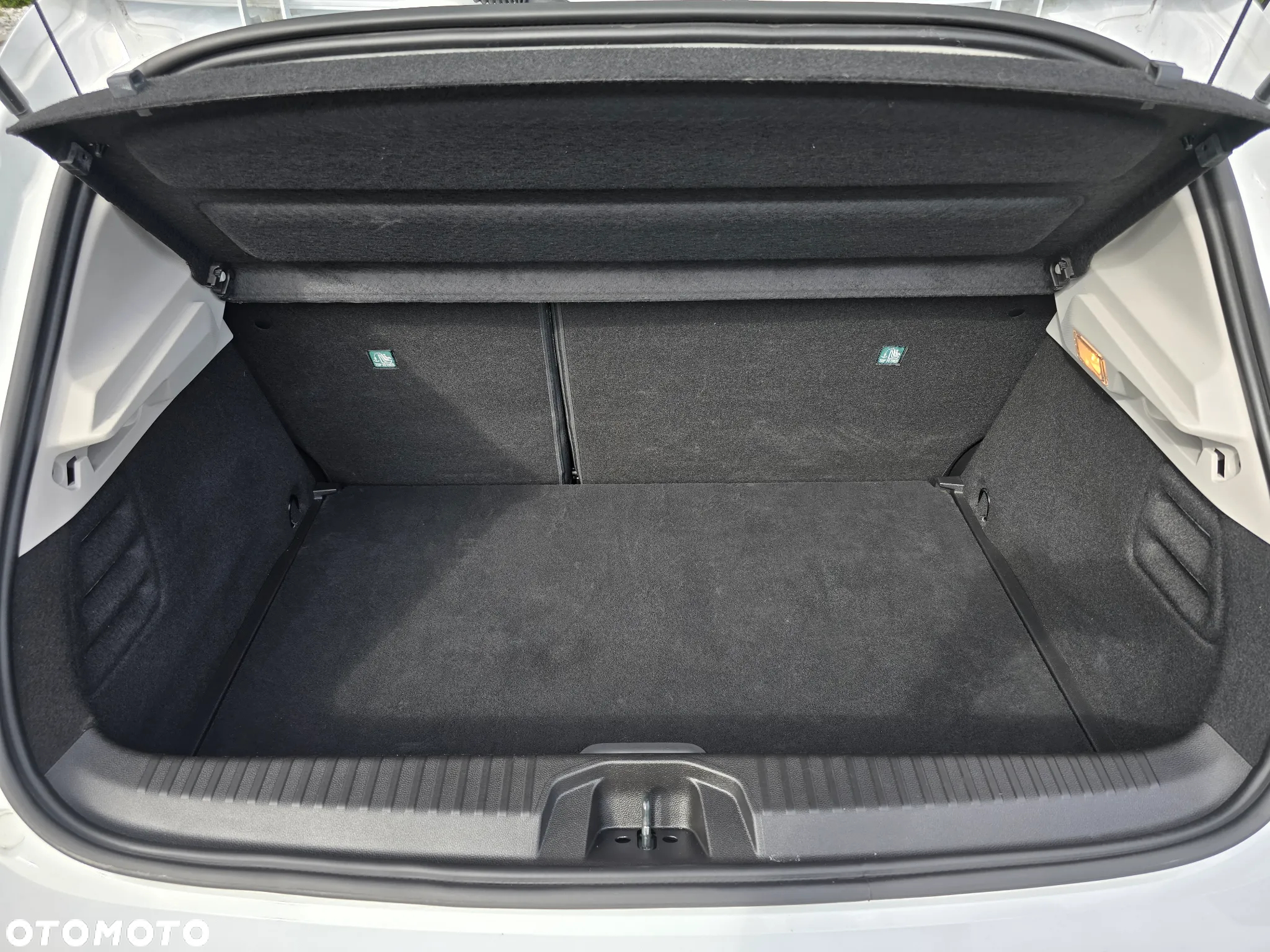 Renault Clio 1.0 TCe Equilibre - 26