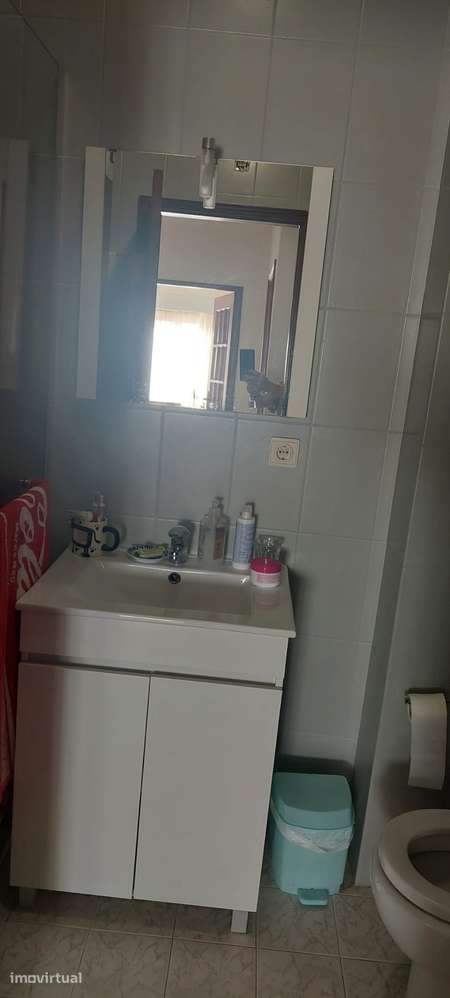 T1 Lugar de Garagem e Arrumos - 75m2 - Grande imagem: 3/7