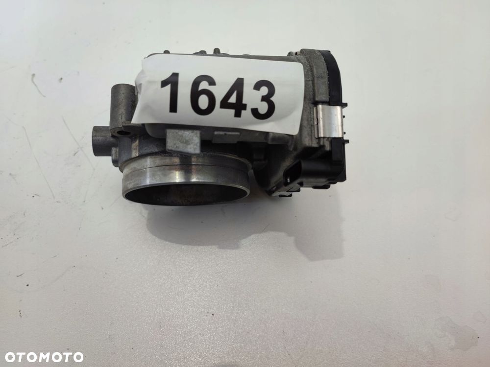 MERCEDES PRZEPUSTNICA AMG A2761410125 - 1