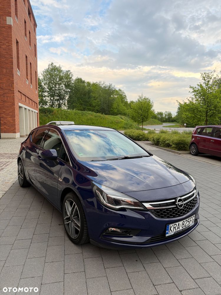 Opel Astra 1.6 T Enjoy S&S - 10