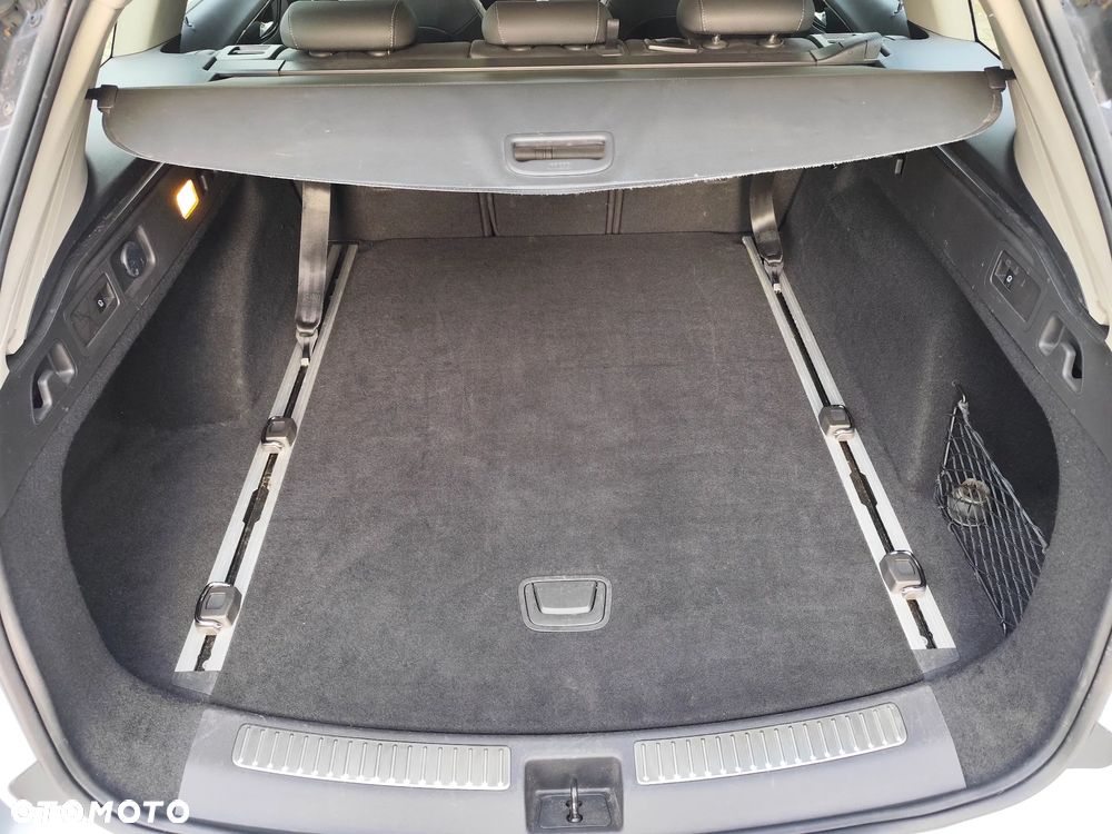 Opel Insignia 2.0 CDTI Innovation S&S - 38