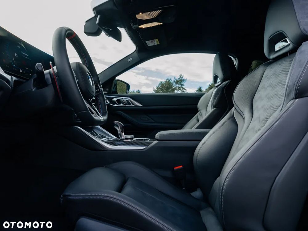 BMW M4 Competition M xDrive - 8