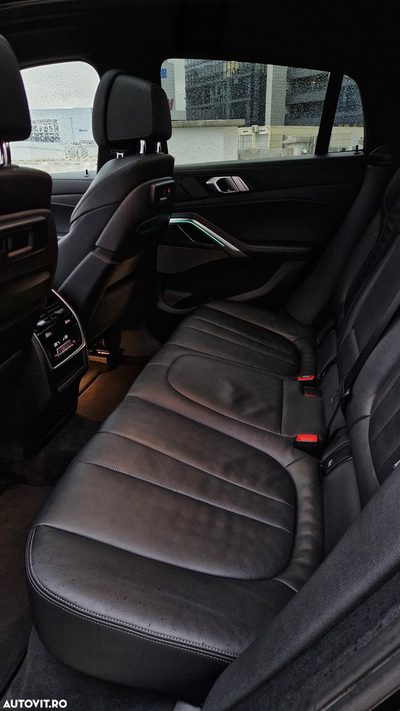 BMW X6 xDrive40i - 18