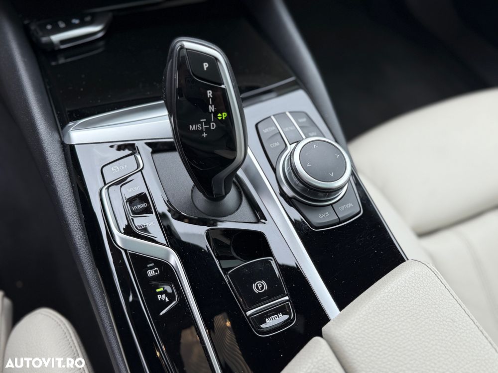 BMW Seria 5 520e AT PHEV - 7