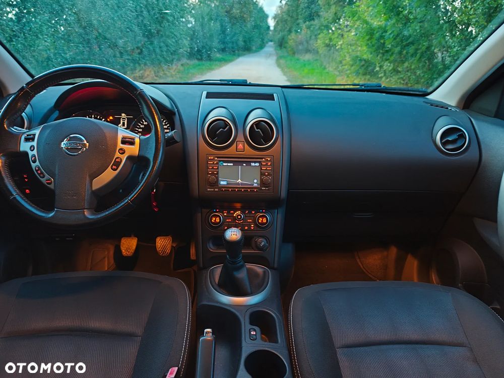 Nissan Qashqai+2 - 20