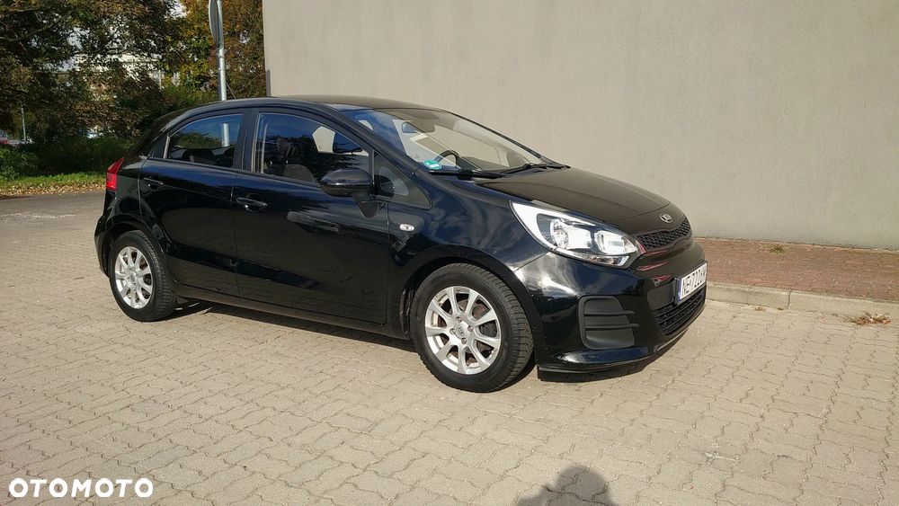 Kia Rio 1.2 Attract - 14