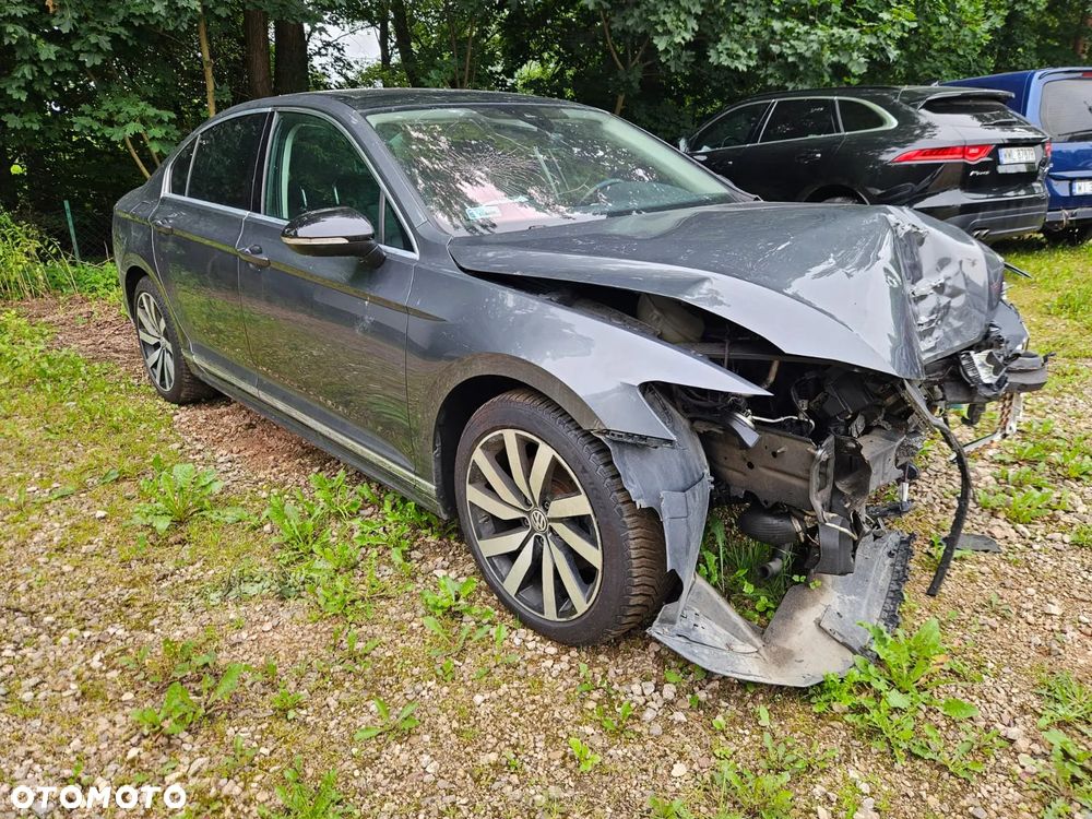 Volkswagen Passat 1.8 TSI BMT Highline DSG - 9