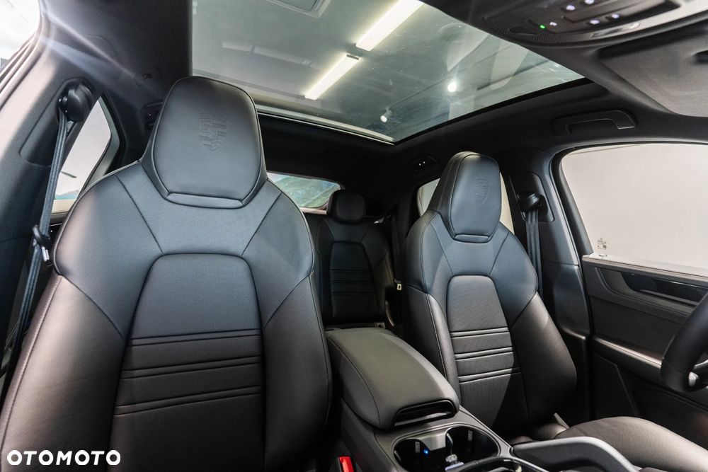 Porsche Cayenne Black Edition - 15