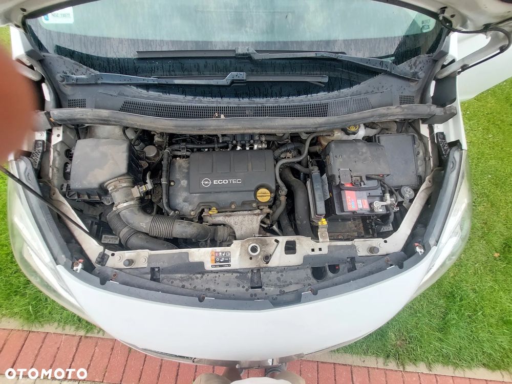 Opel Meriva 1.4 T Cosmo - 13