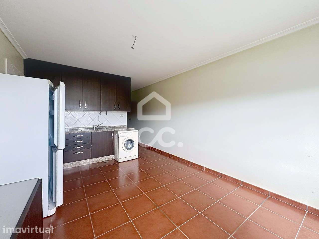 Apartamento T1 Renovado no centro da Cidade - Grande imagem: 3/12