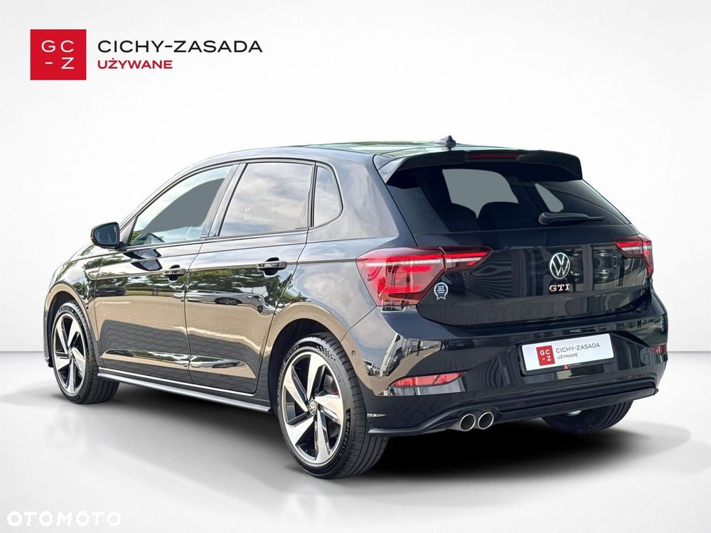 Volkswagen Polo - 7